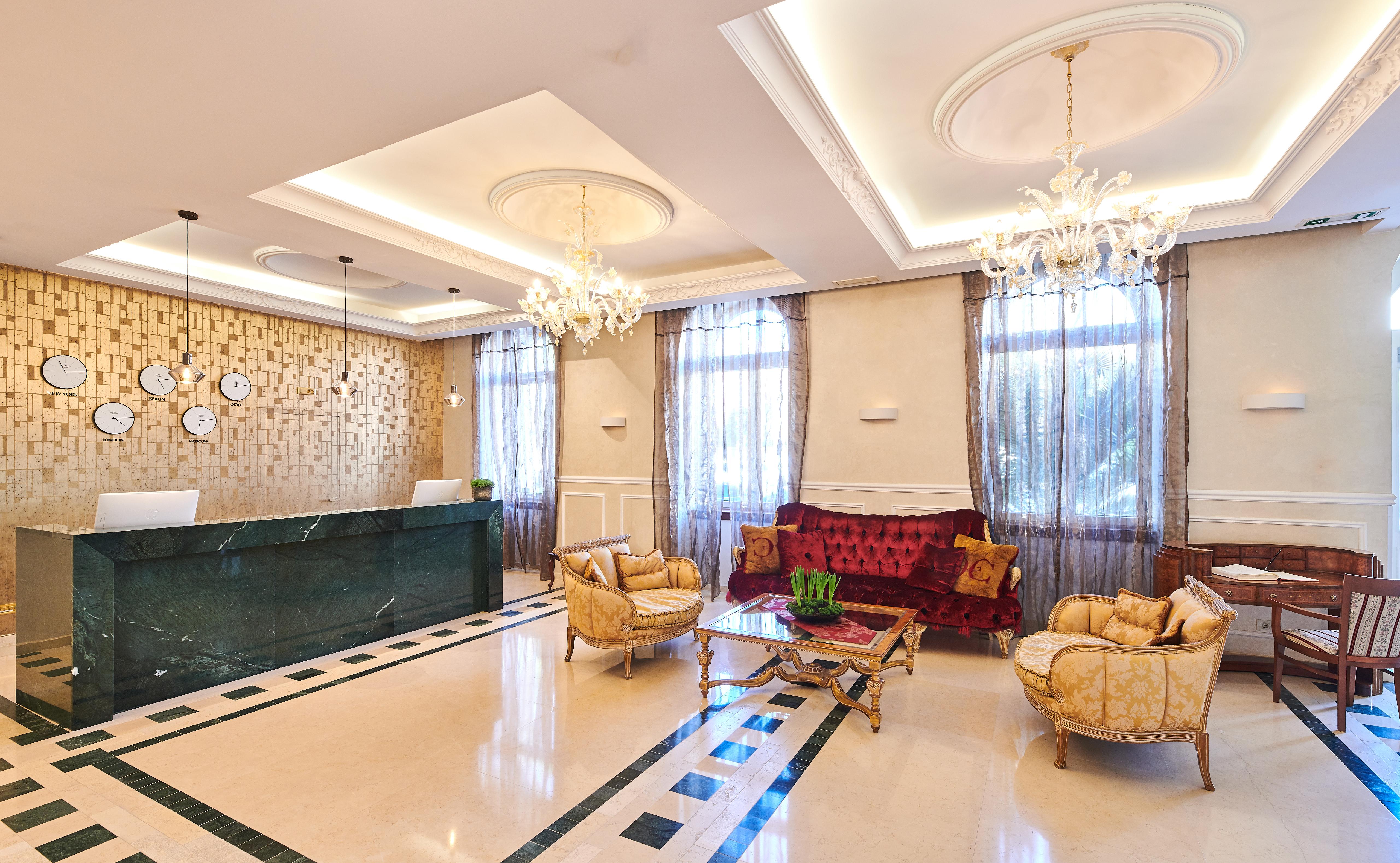 Bo Palazzo Hotel